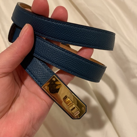 Brand new thin trendy navy belt , adjustable size L 30 . Never been worn… UNC Needlepoint Life Belt (Dark Navy) – Smathers & Branson main image 2